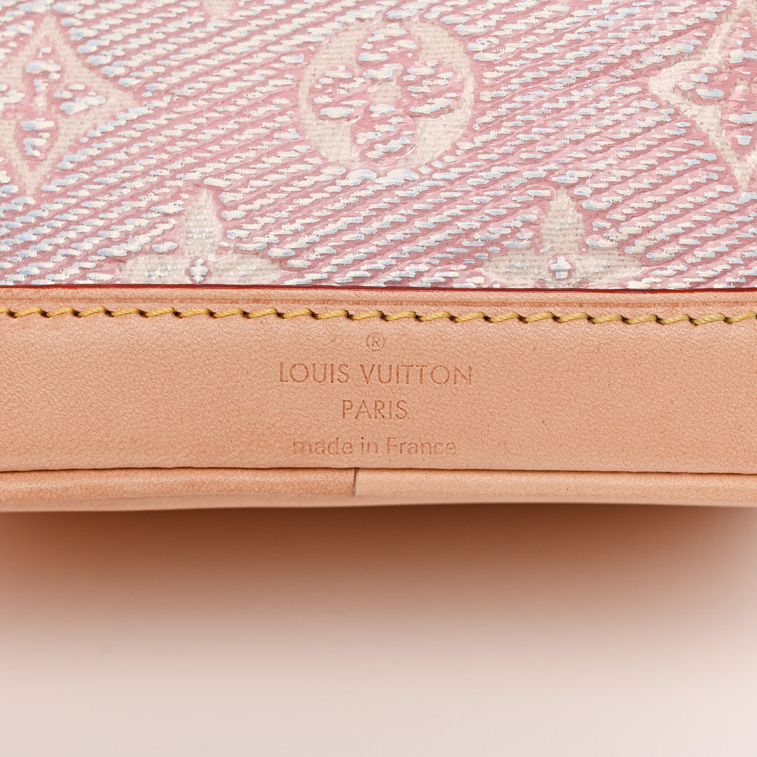 Louis Vuitton Monoglam Nano Noe Rose 6 of 10