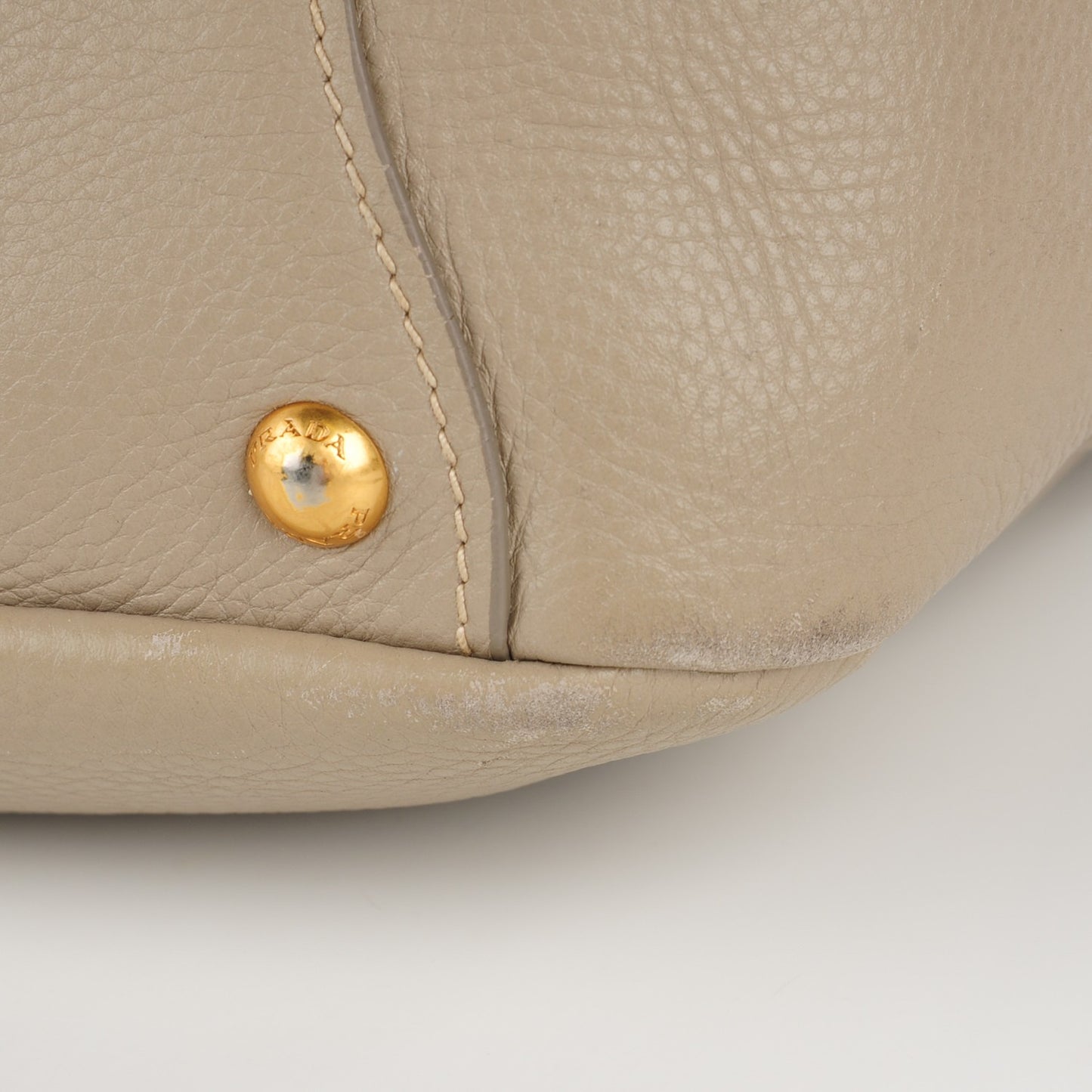 Vitello Daino Side Pocket Hobo Pomice