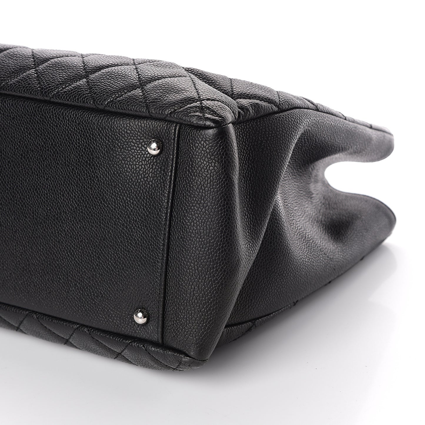 Caviar Quilted XL Grand Shopping Tote GST Black