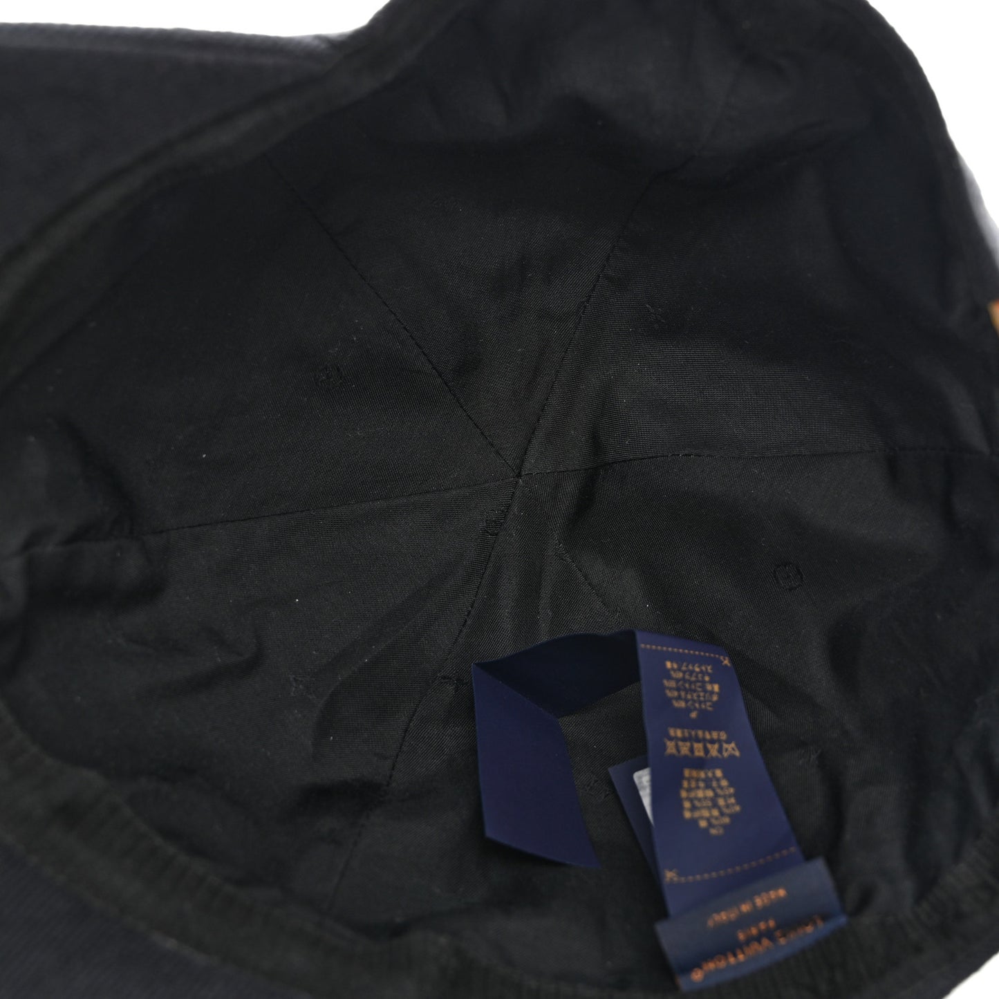 Monogram Essential Cap M Black