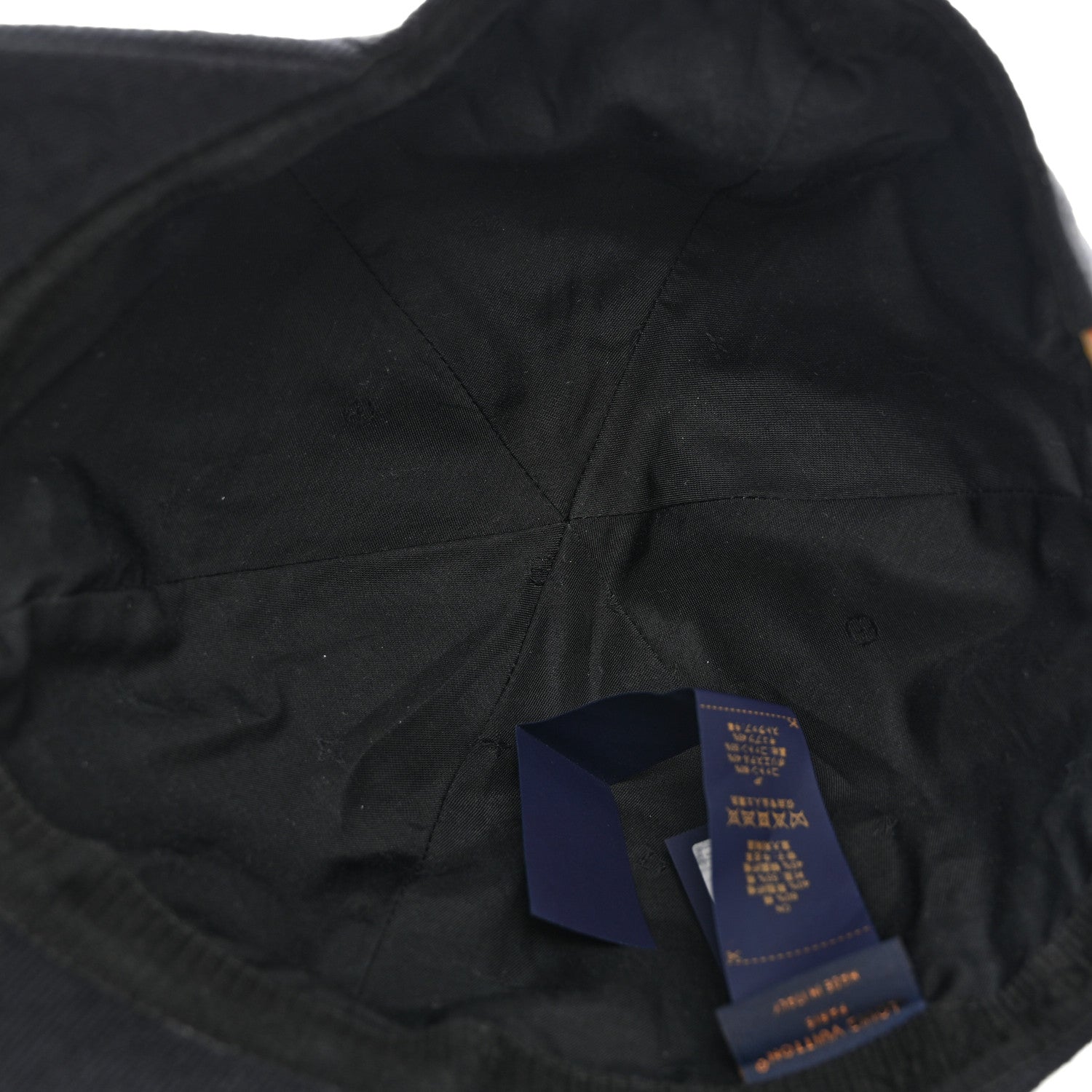Louis Vuitton Monogram Essential Cap M Black 7 of 9