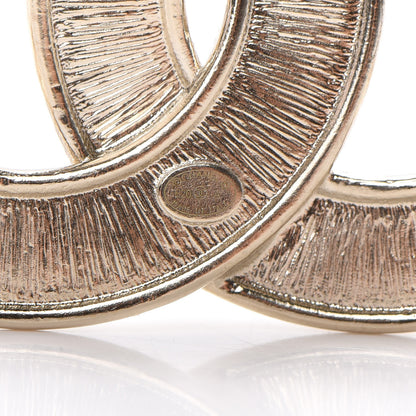 Chanel Crystal Pearl Chain Mania CC Brooch Gold 3 of 4
