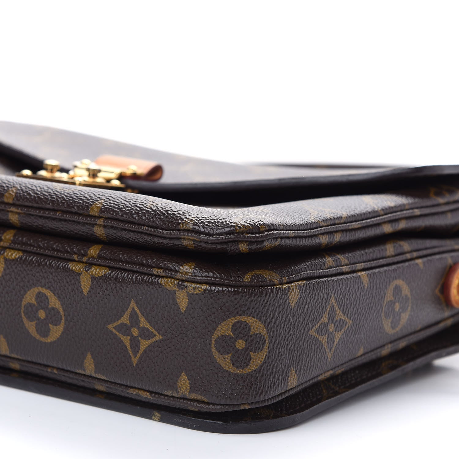 Louis Vuitton Monogram Pochette Metis 8 of 8