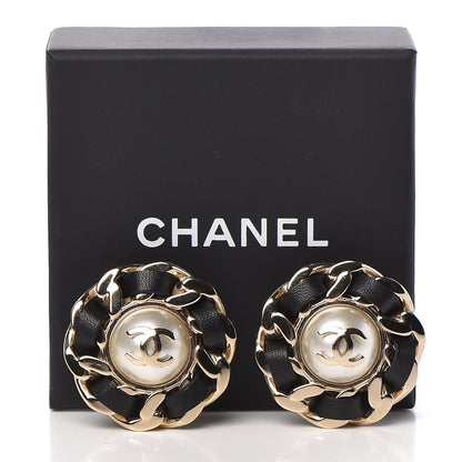 Chanel Pearl Lambskin Chain Around CC Earrings Gold 5 of 5