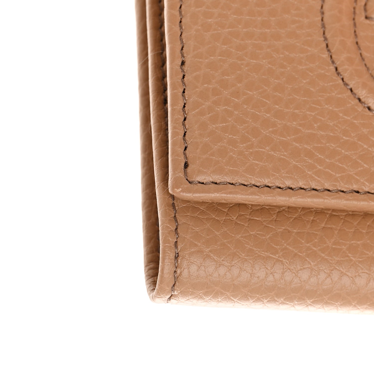 Gucci Pebbled Calfskin Soho Compact Flap Wallet Camelia 9 of 10