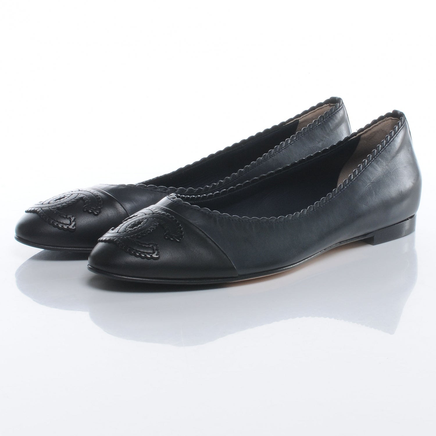 Chanel Leather CC Cap Toe Ballerina Flats 38 Navy 3 of 6