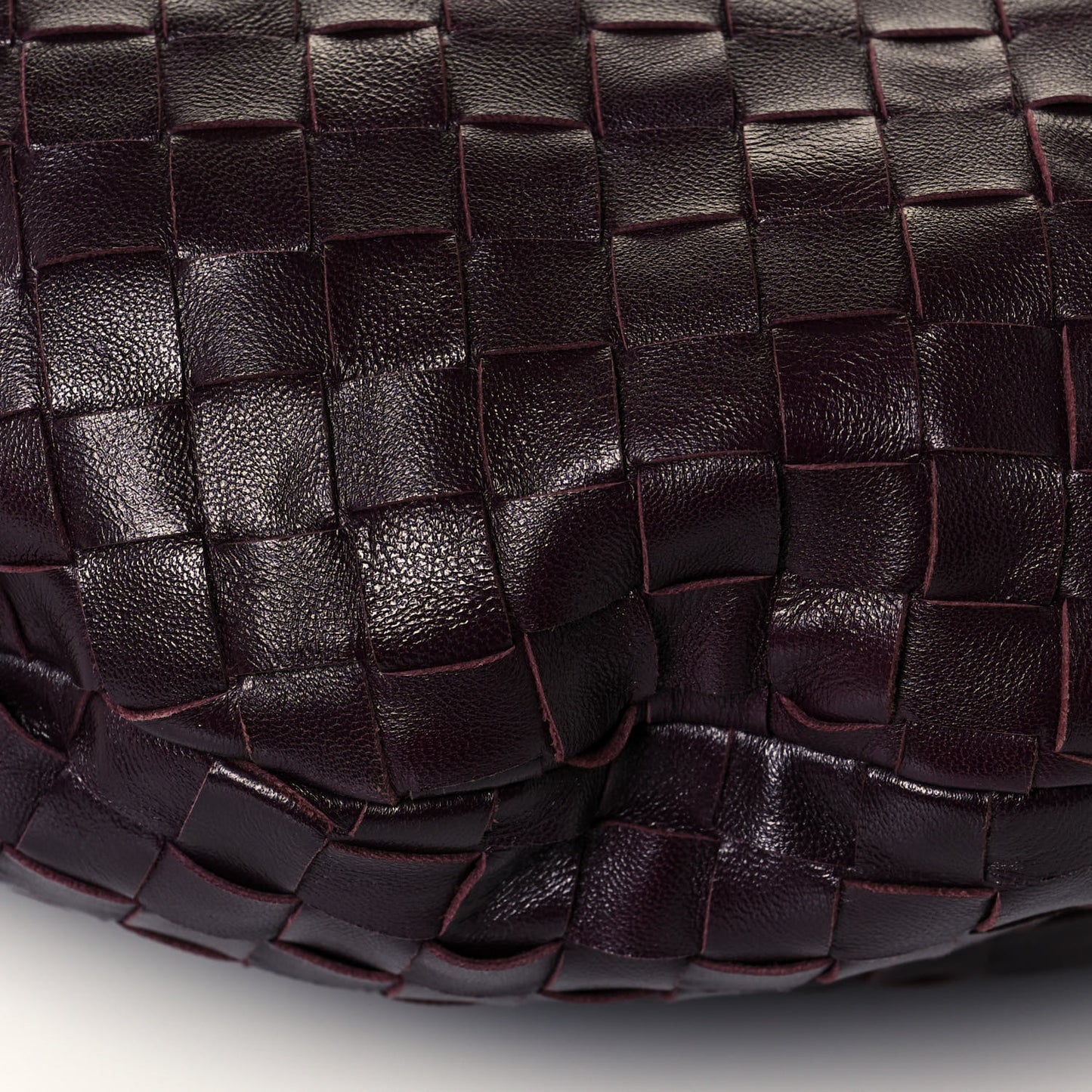 Nappa Intrecciato Medium Jodie Grape