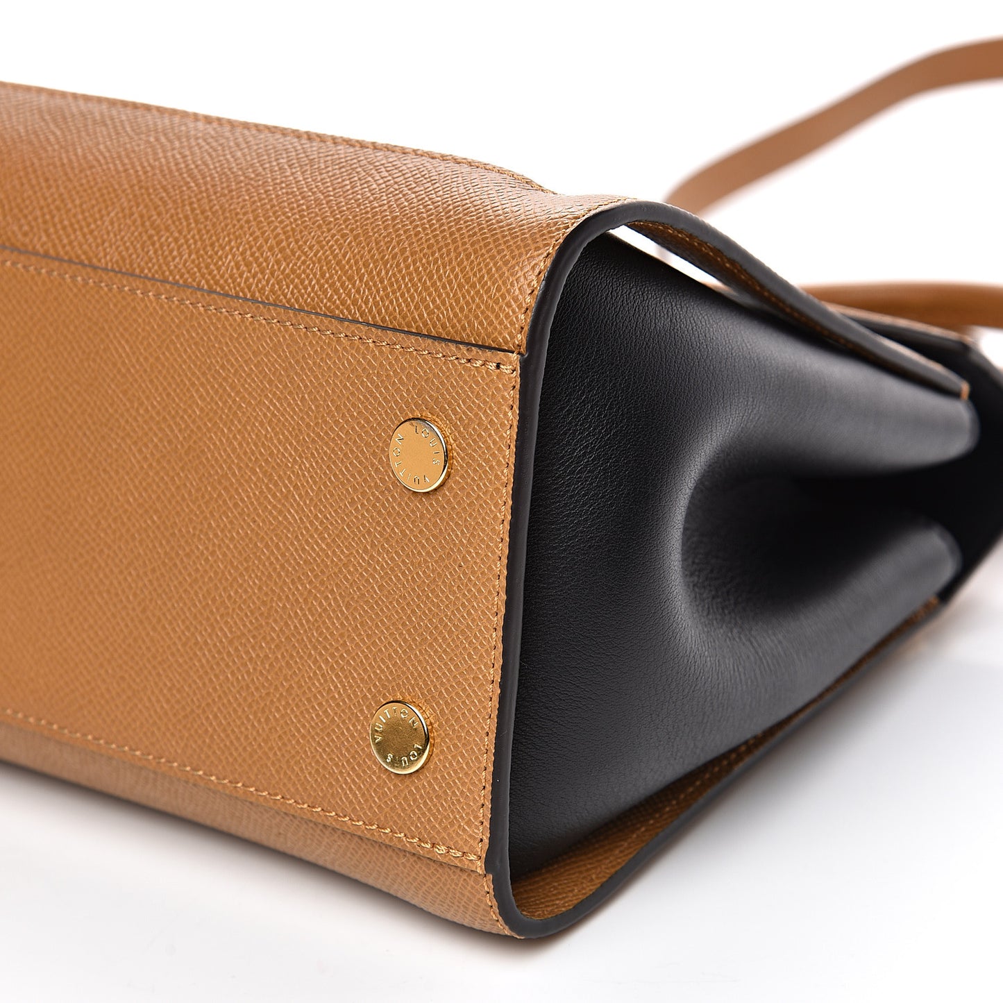 Grained Smooth Calfskin The LV Arch Cereal Black