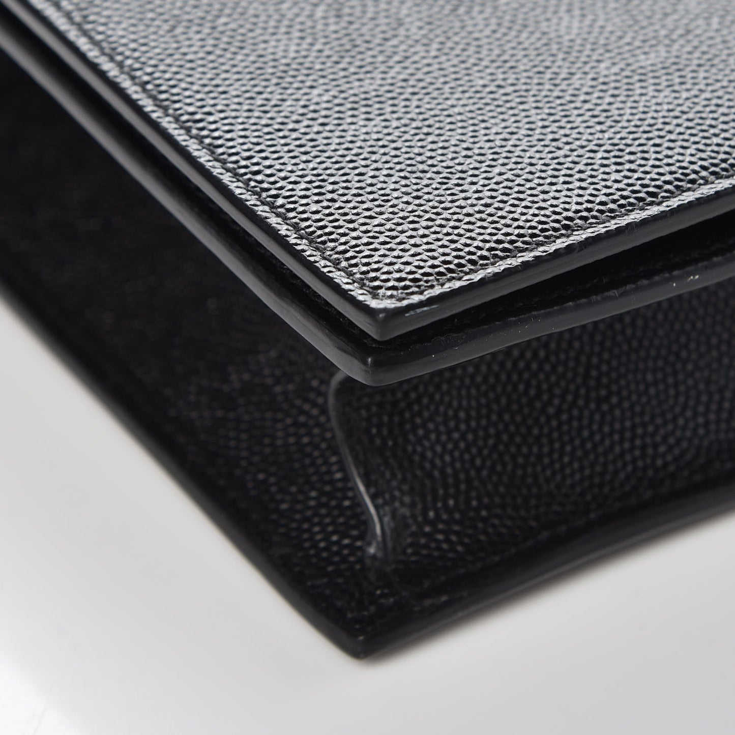 Grain De Poudre Classic Monogram Kate Clutch Black