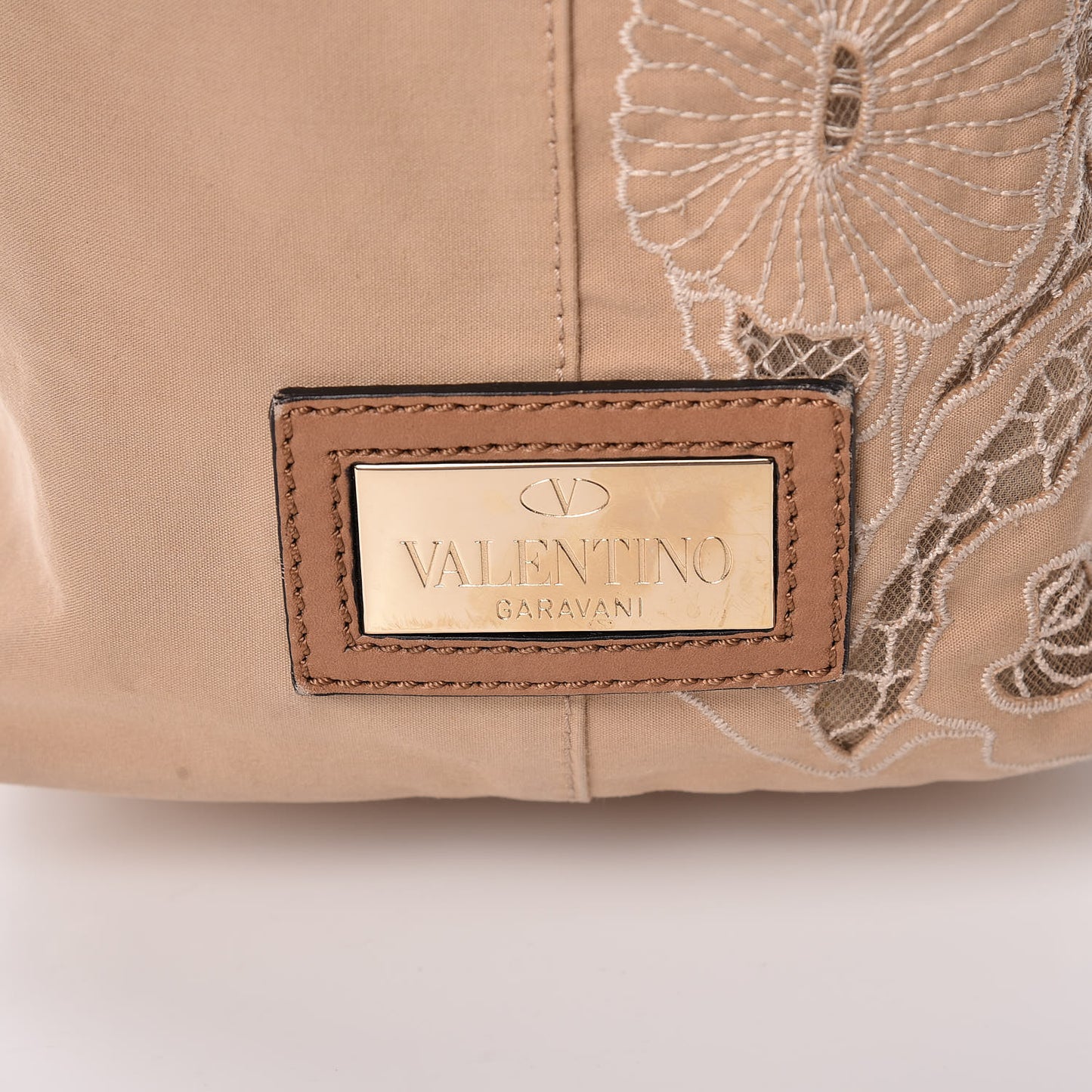 Vitello Canvas Lace Tote Beige
