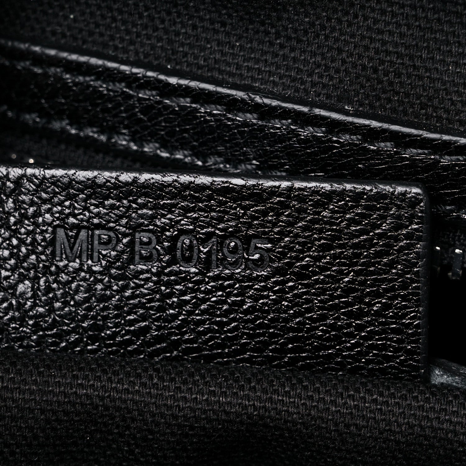 Givenchy Sugar Goatskin Medium Antigona Black 7 of 16