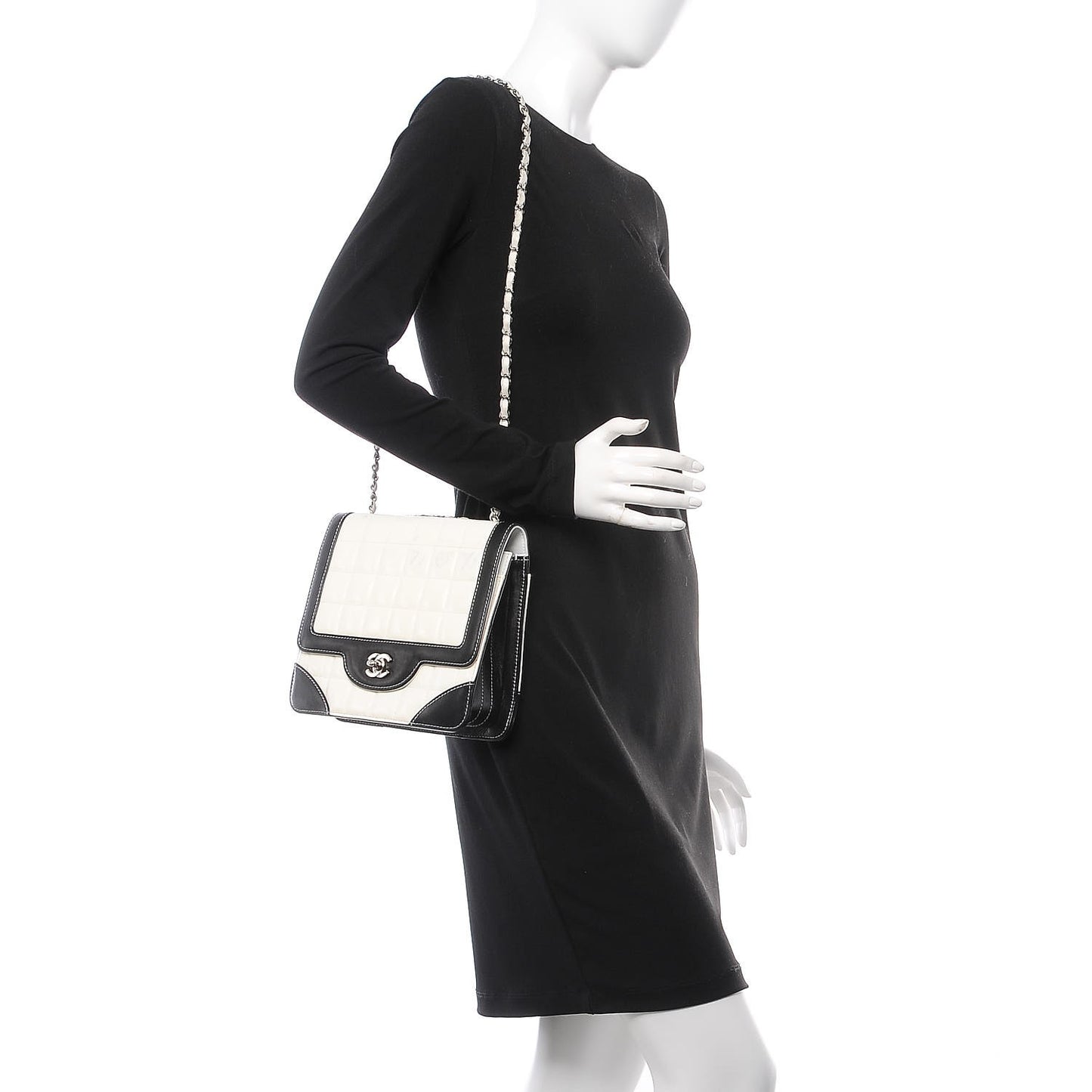 Patent Square Quilted Small Flap White Black