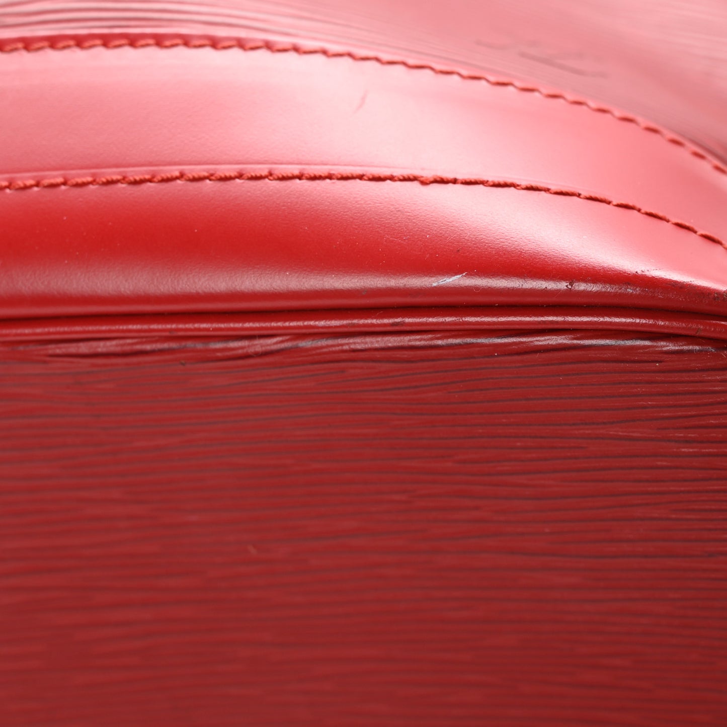Epi Noe Castillan Red