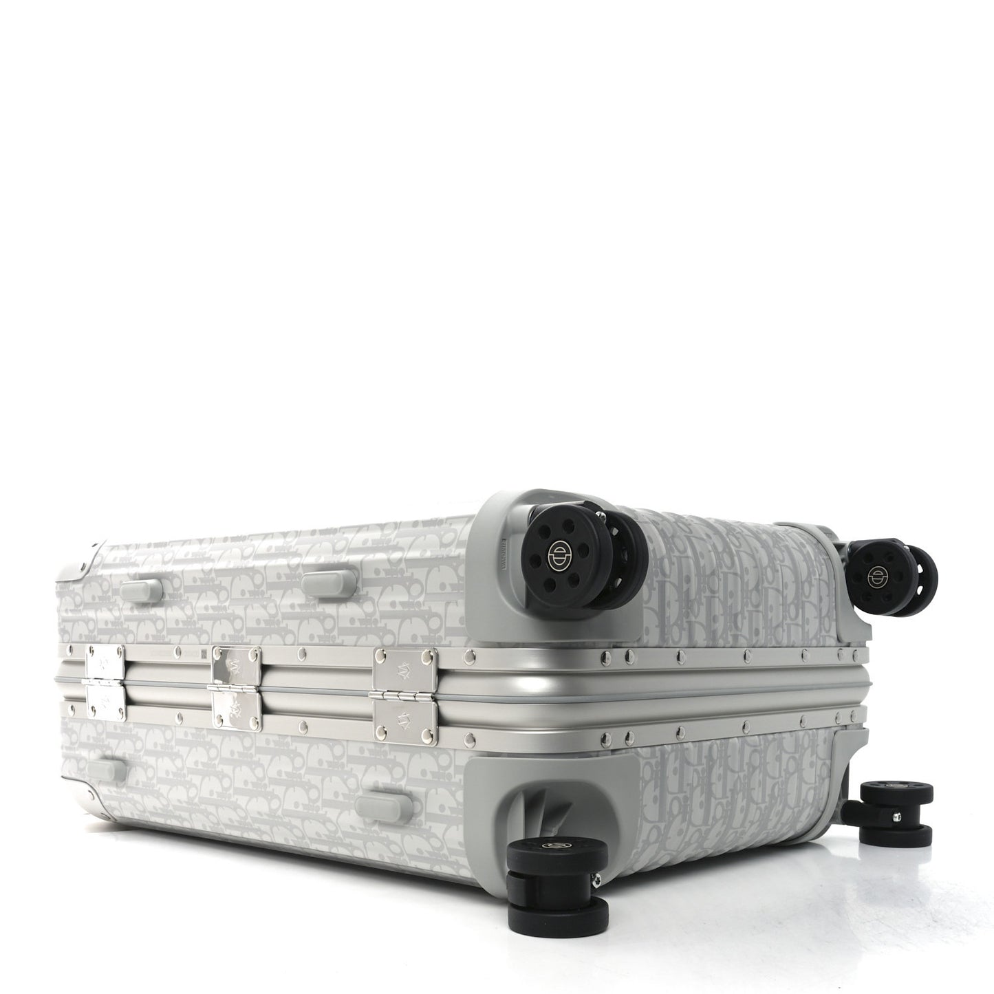 X RIMOWA Aluminum Gradient Cabin Luggage Silver