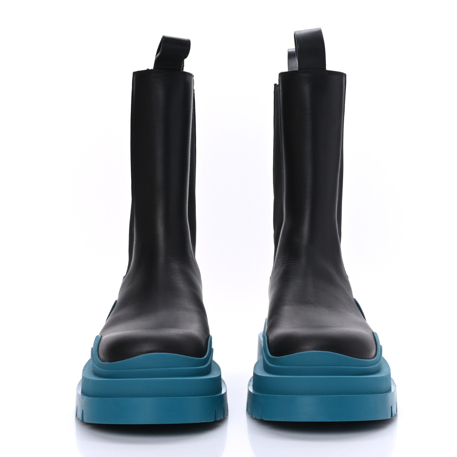 Bottega Veneta Calfskin Womens The Tire Chelsea Boots 37.5 Black Blaster 2 of 7