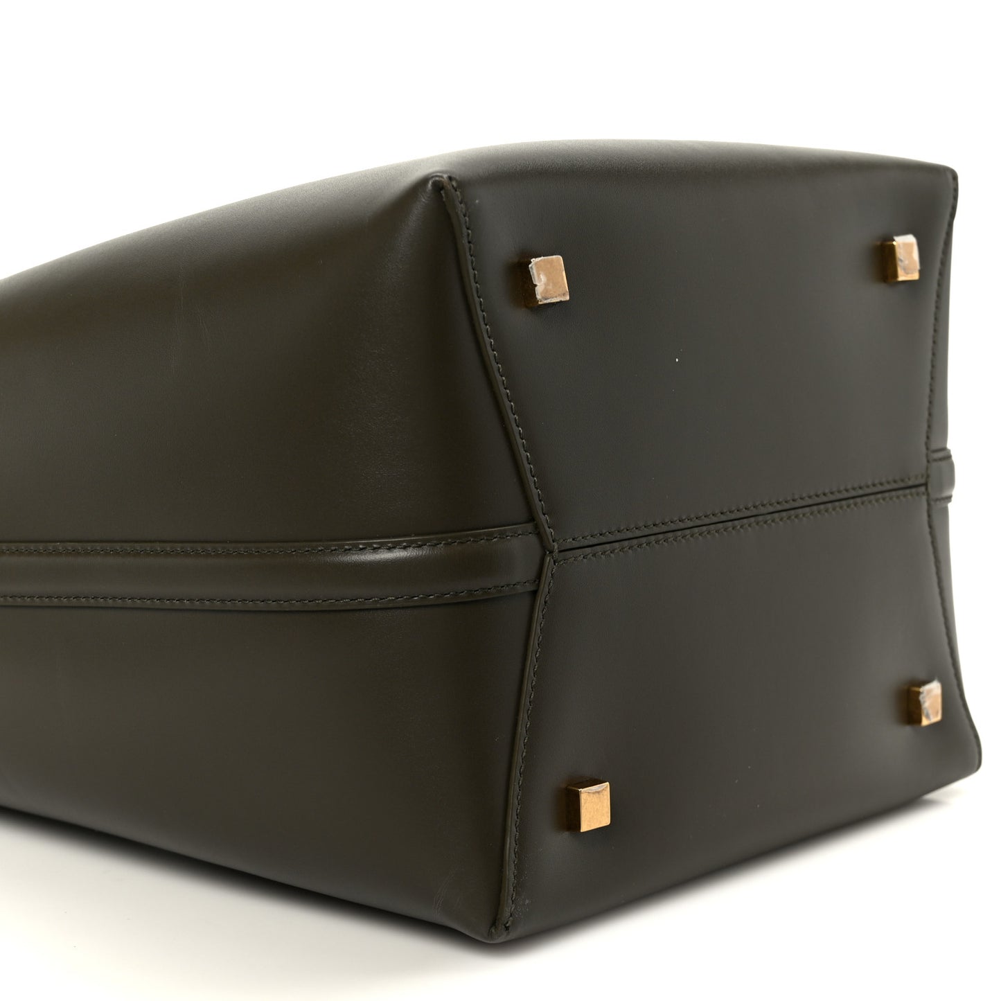 Shiny Calfskin Le 37 Bucket Bag Deep Musk
