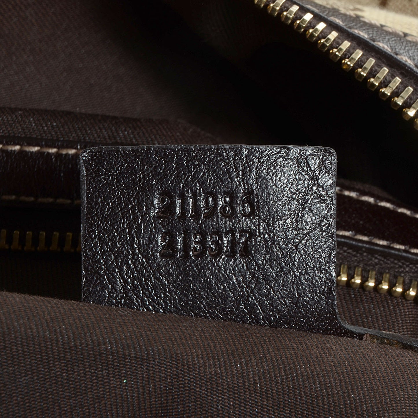 Monogram Medium Pelham Hobo Brown