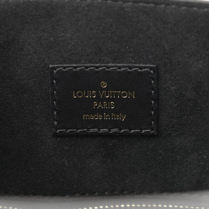 Louis Vuitton Epi Sac Plat PM Black 5 of 8