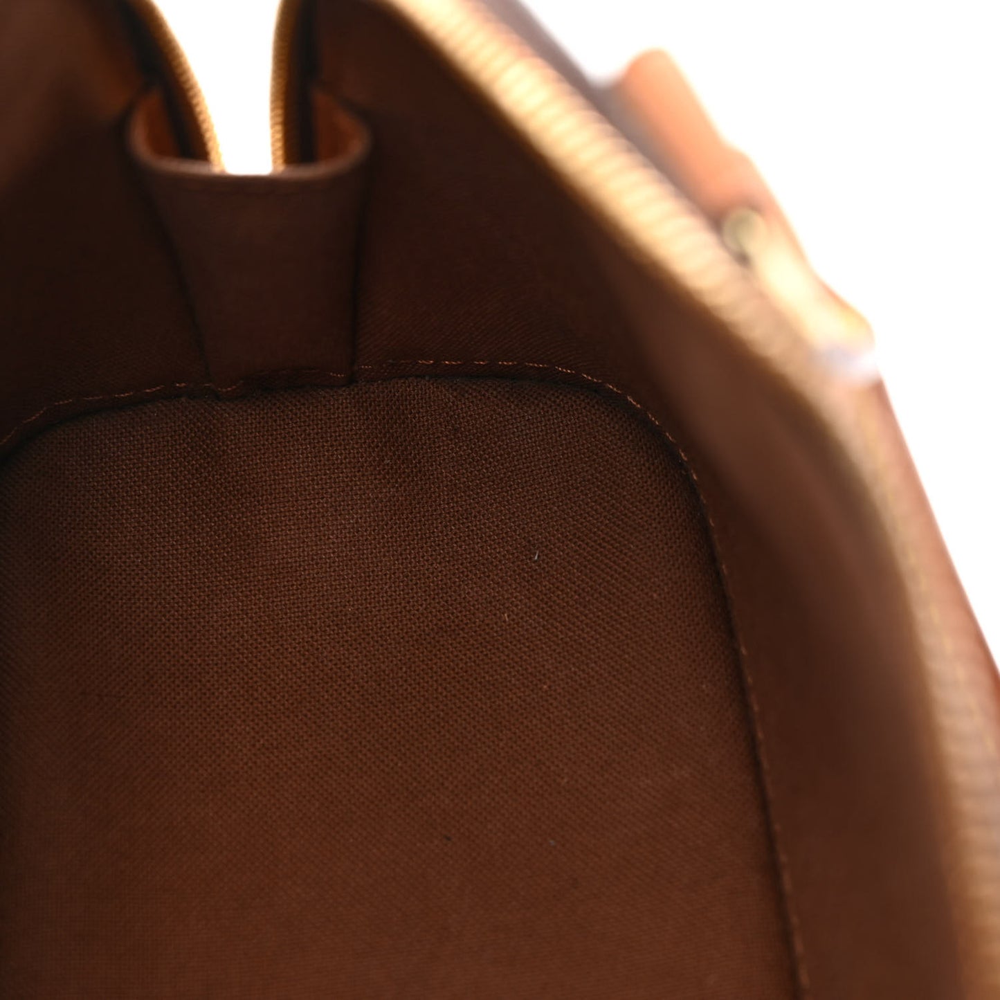 Monogram Alma BB