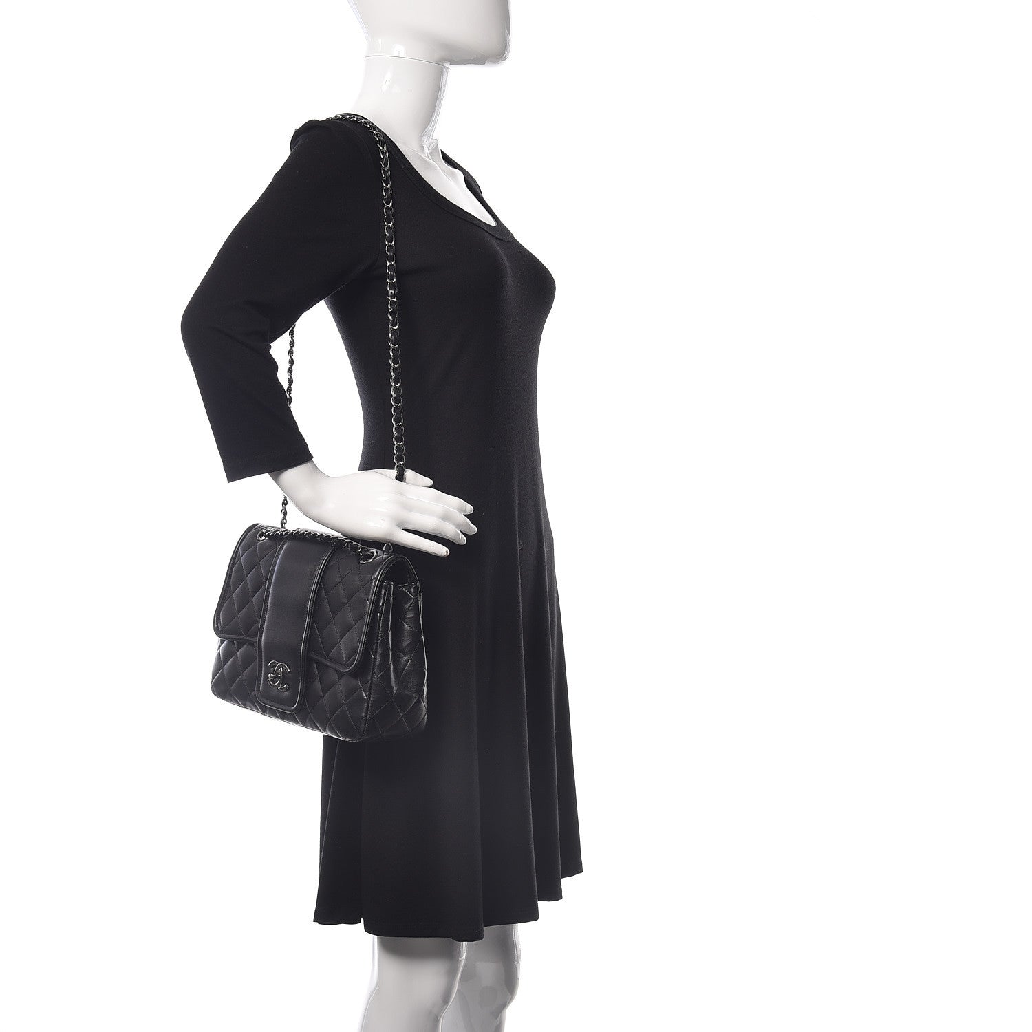 Chanel Lambskin Quilted Elementary Chic Flap Black 3 of 11