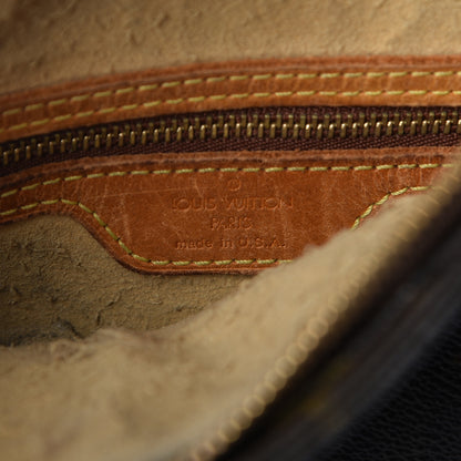 Louis Vuitton Monogram Looping GM 6 of 21