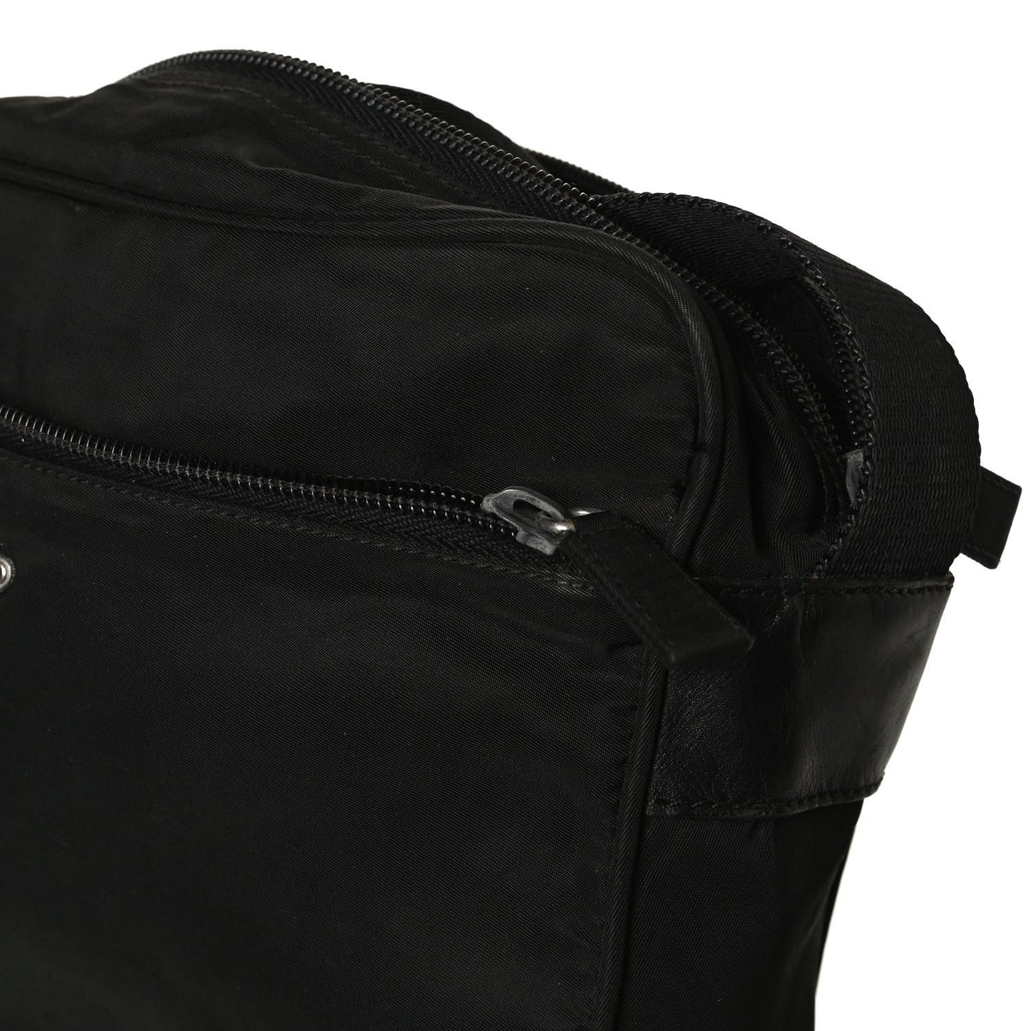Nylon Tessuto Messenger Bag Black