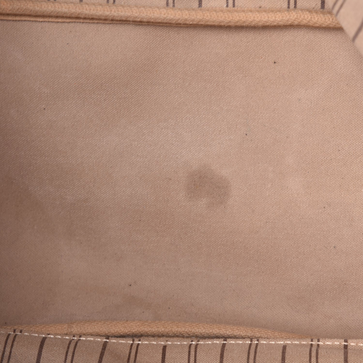 Louis Vuitton Monogram Neverfull MM 9 of 9