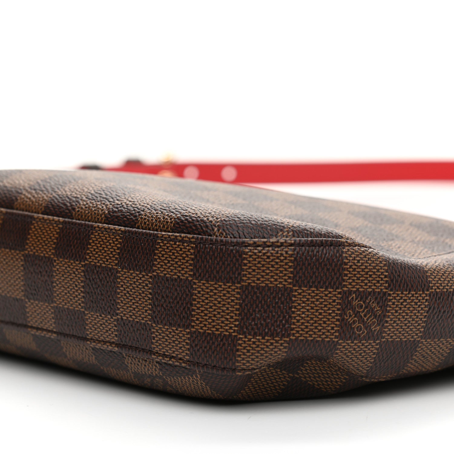 Louis Vuitton Damier Ebene South Bank Besace 10 of 10