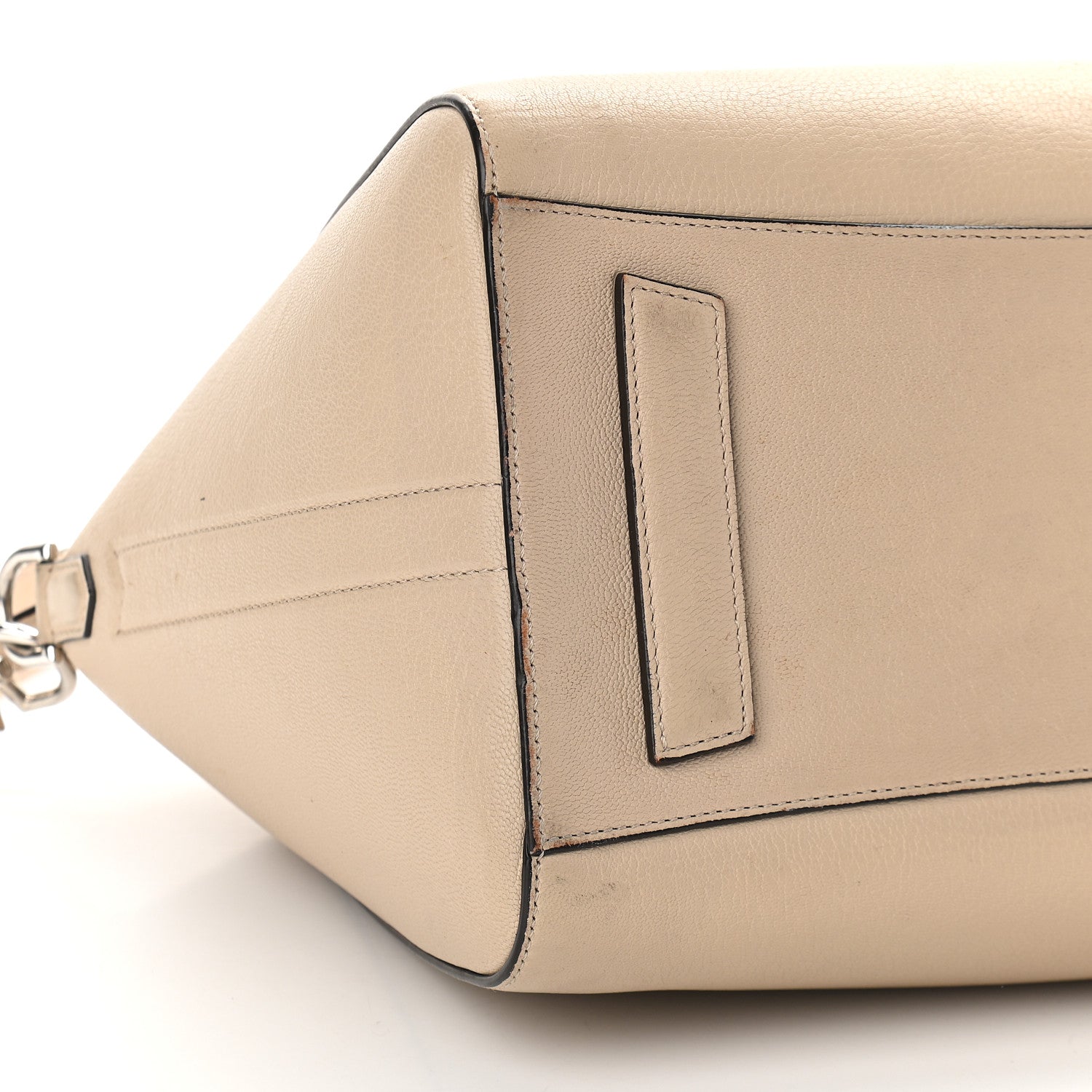 Givenchy Sugar Goatskin Medium Antigona Nude 7 of 11