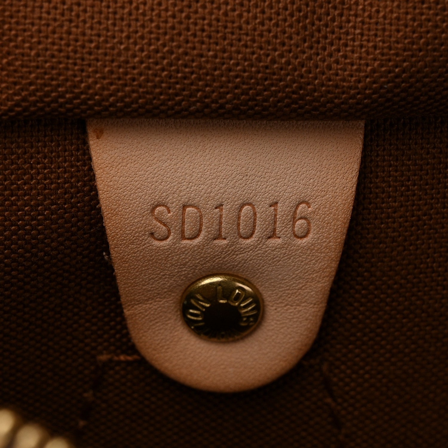 Louis Vuitton Monogram Speedy 25 7 of 11