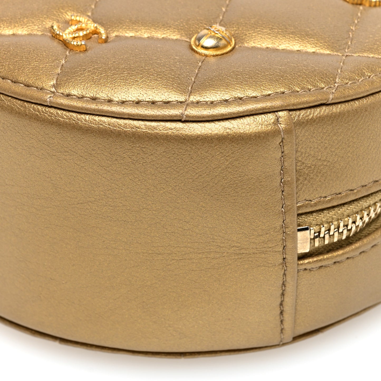 Metallic Lambskin Quilted Egyptian Amulet Round Clutch With Chain Gold