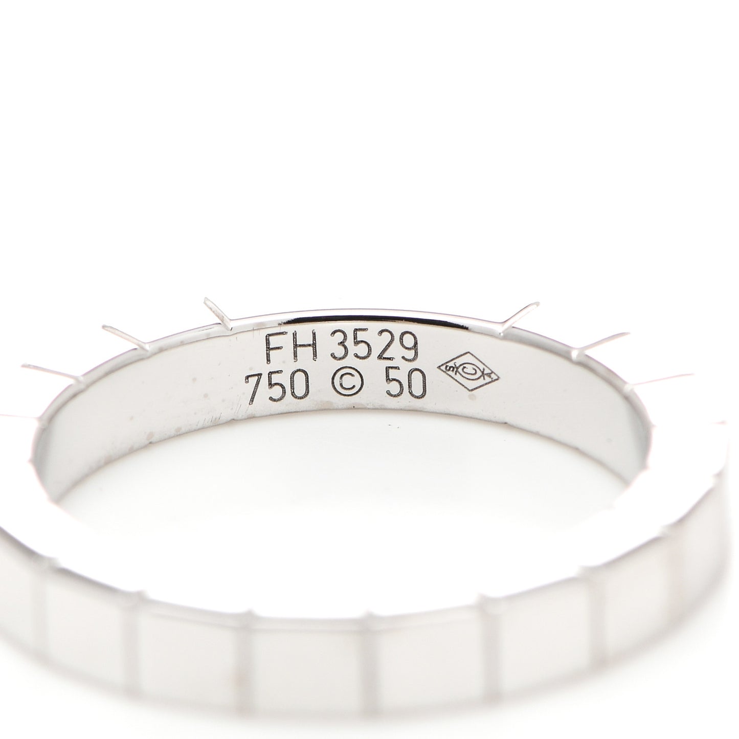 18K White Gold Lanieres Ring 50 5.25