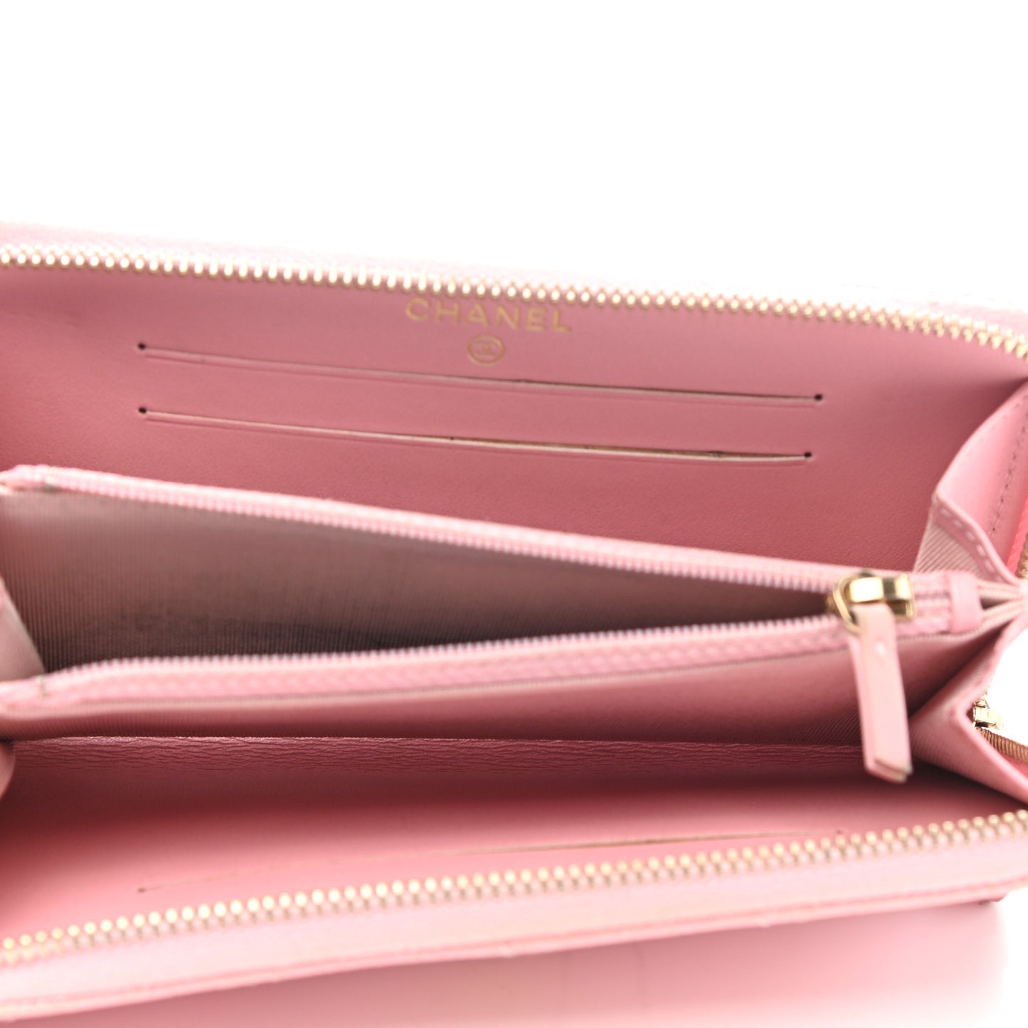 Iridescent Caviar Quilted Medium Zip Around Wallet Pink