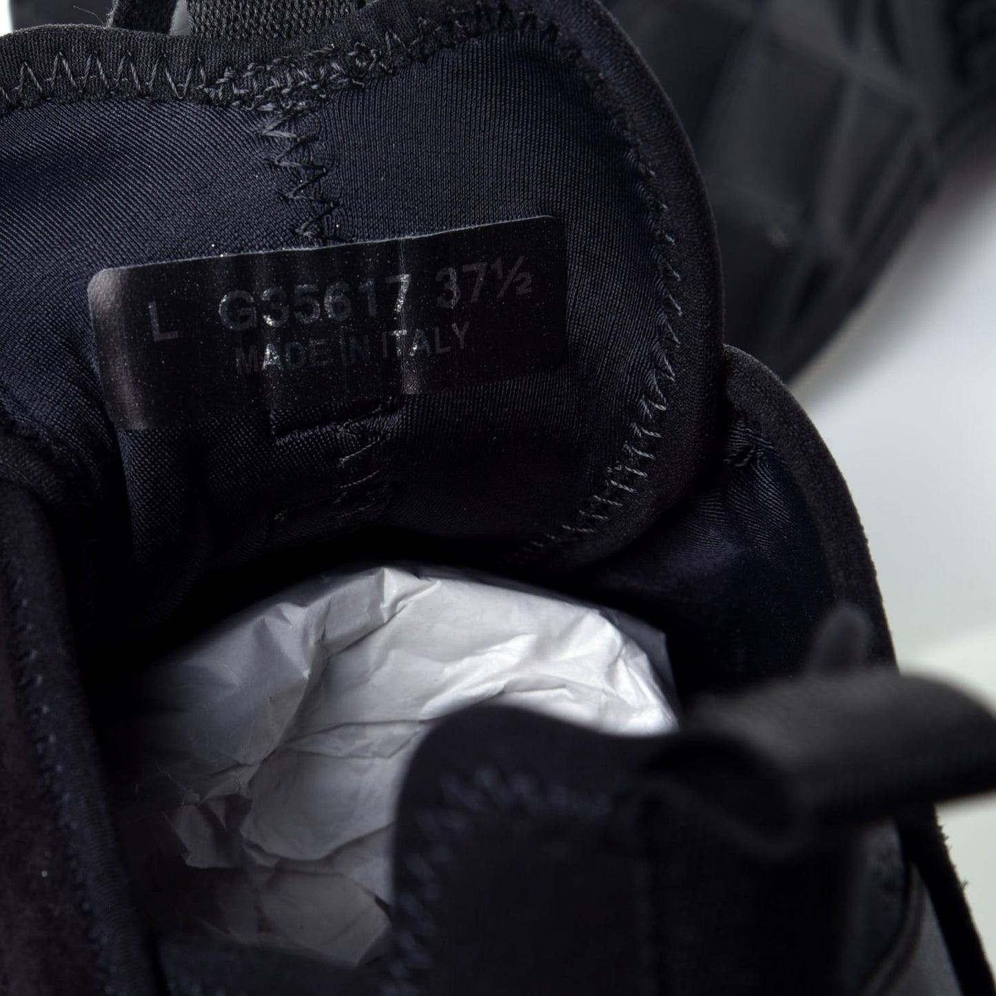 Velvet Calfskin Mixed Fibers CC Sneakers 37.5 Black
