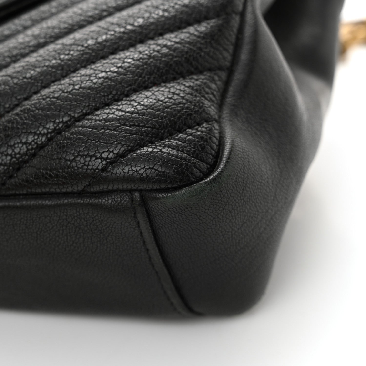 Saint Laurent Sheepskin Matelasse Chevron Monogram Medium College Bag Black 16 of 19