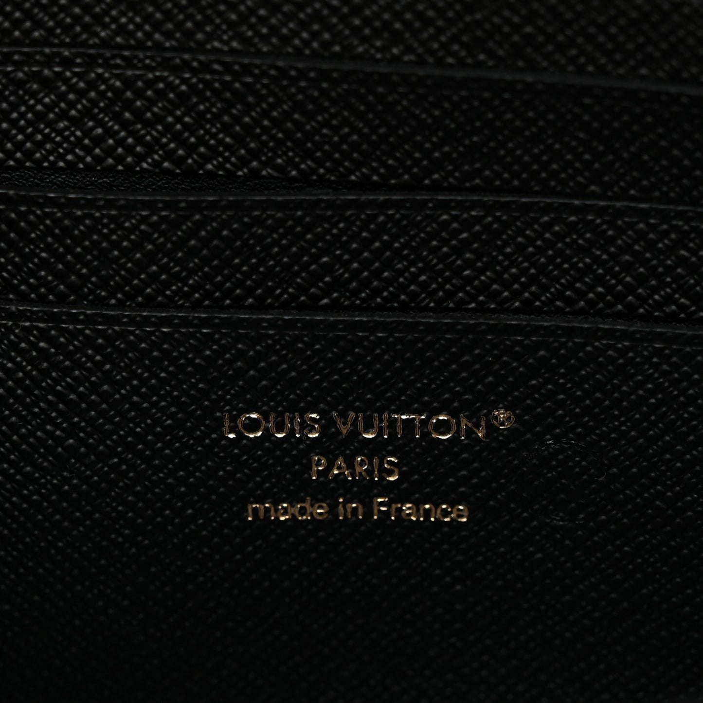 Reverse Monogram Ivy Wallet On Chain