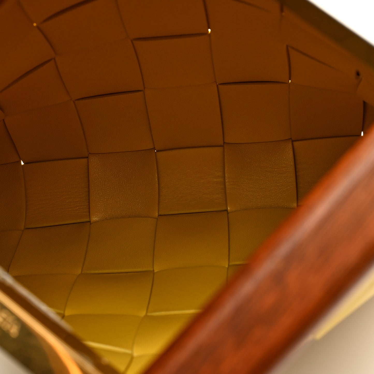 Nappa Intrecciato The Snap Clutch Acorn Gold
