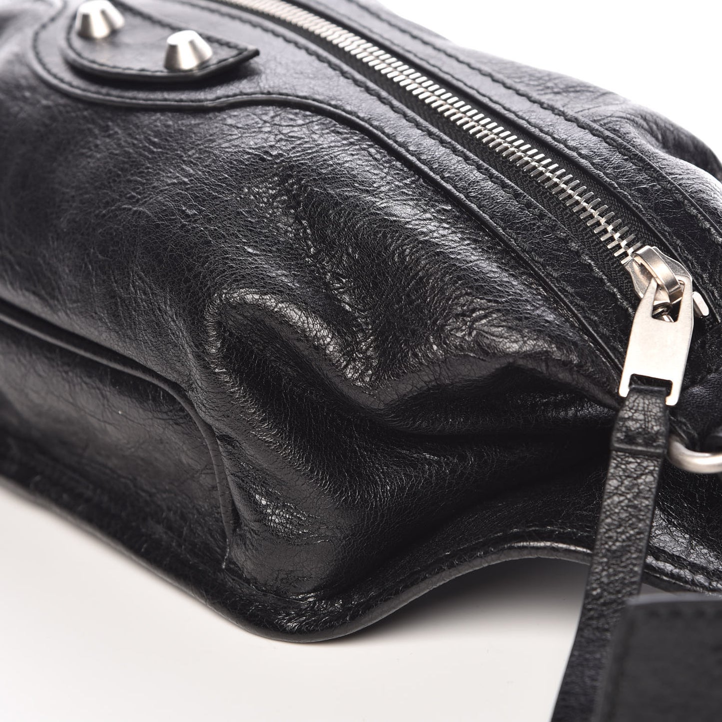 Lambskin Classic Hardware Neo Lift Hip Bag Black