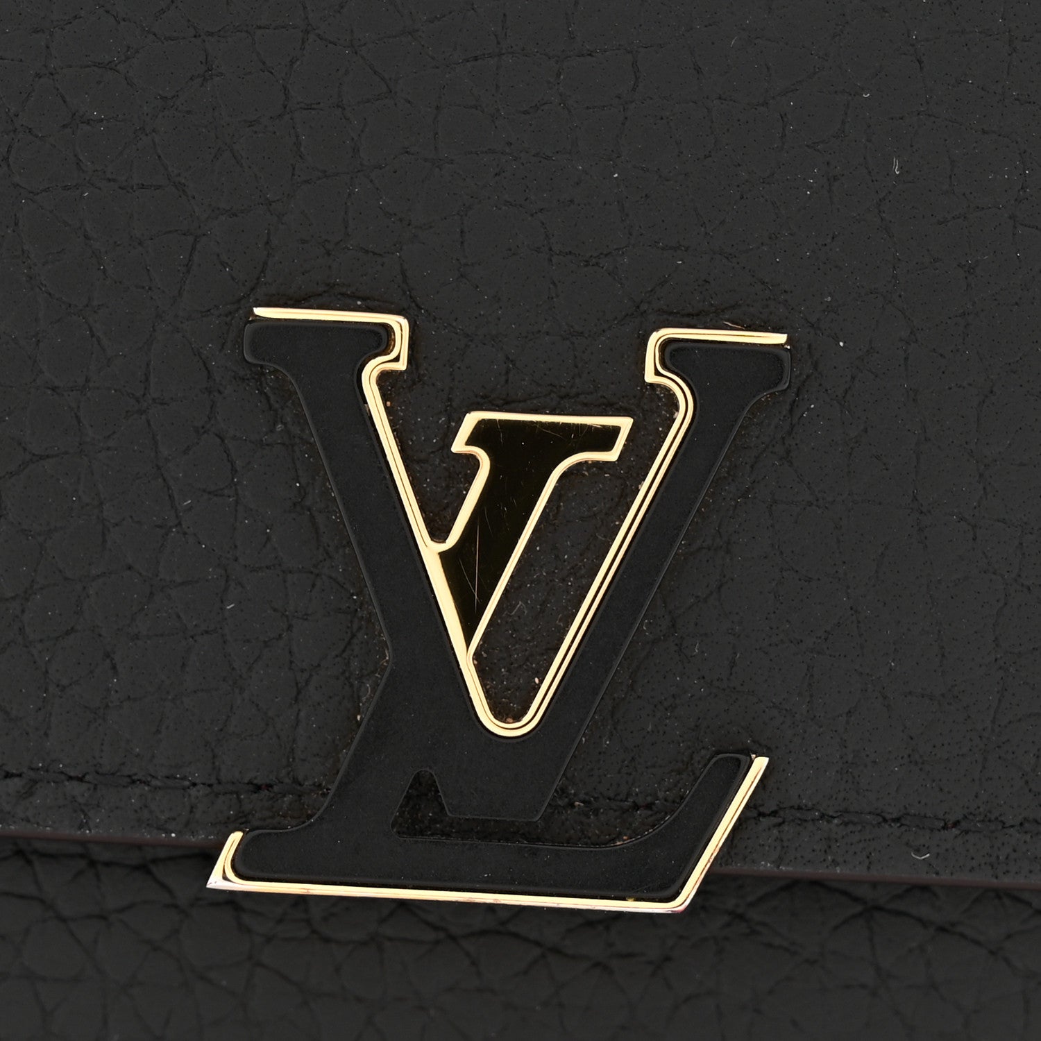 Louis Vuitton Taurillon Capucines Compact Wallet Black 16 of 16