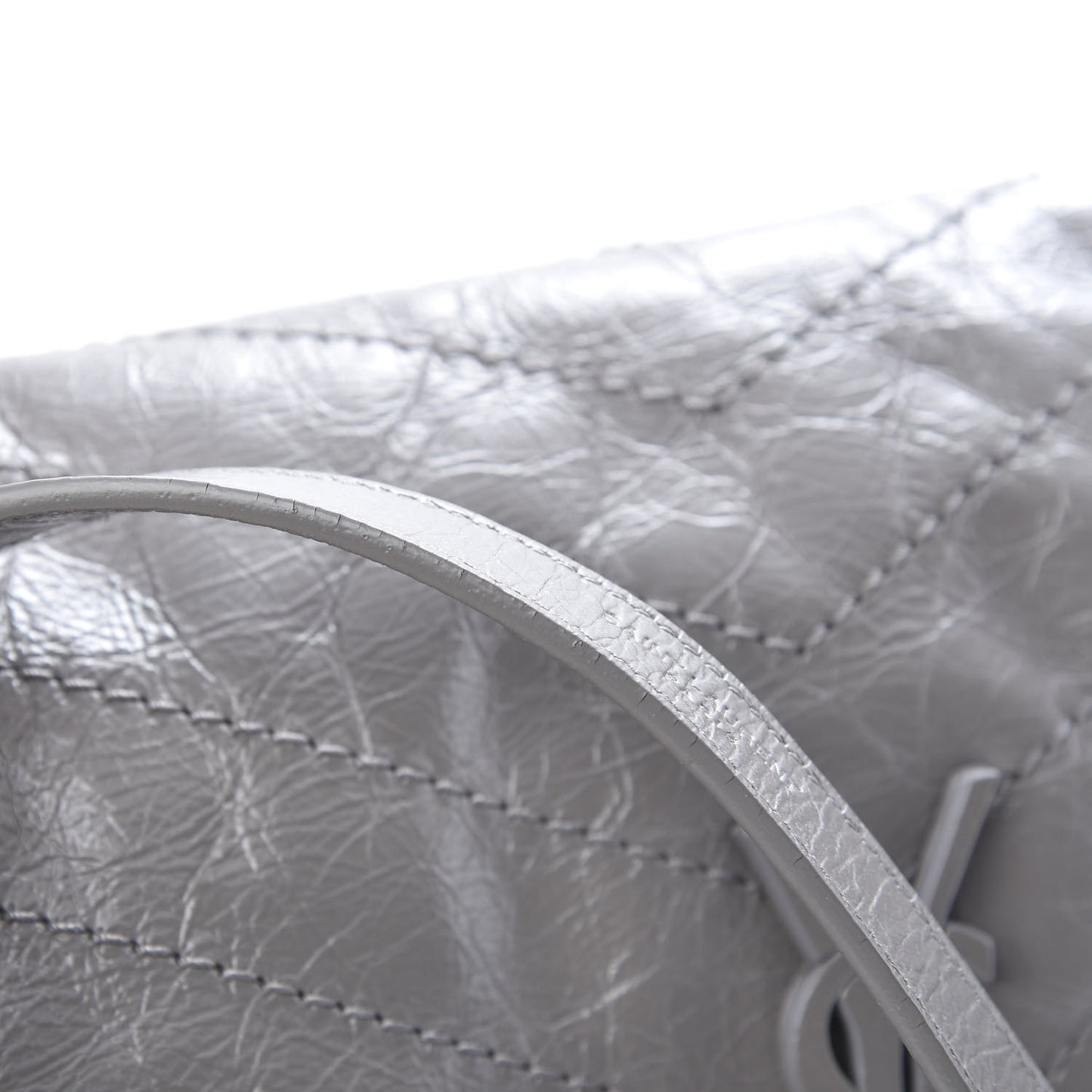Crinkled Calfskin Matelasse Monogram Medium Niki Chain Satchel Light Gray