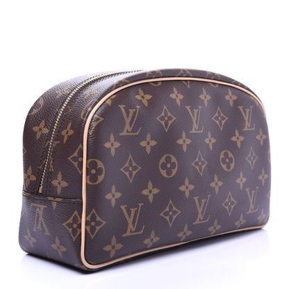 Louis Vuitton Monogram Toiletry Bag 25 3 of 10