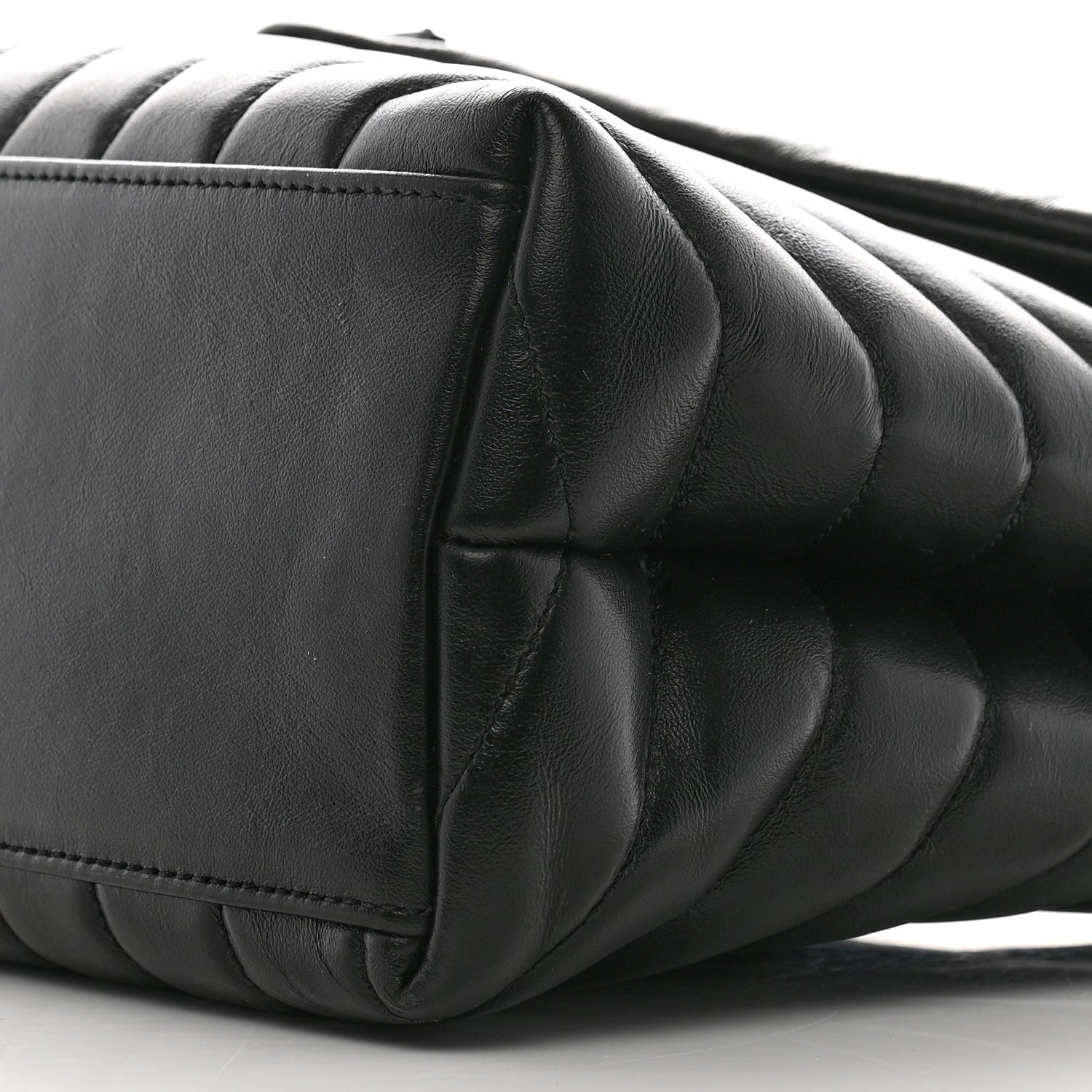 Saint Laurent Calfskin Y Quilted Monogram Monochrome Medium Loulou Chain Satchel Black 10 of 11