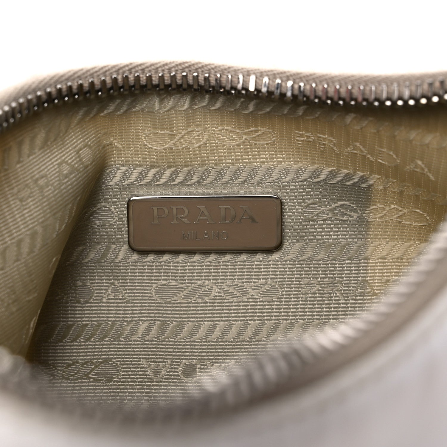 Prada Nylon Re-Edition 2005 Shoulder Bag White 5 of 14