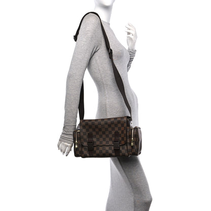 Louis Vuitton Damier Ebene Reporter Melville 2 of 11