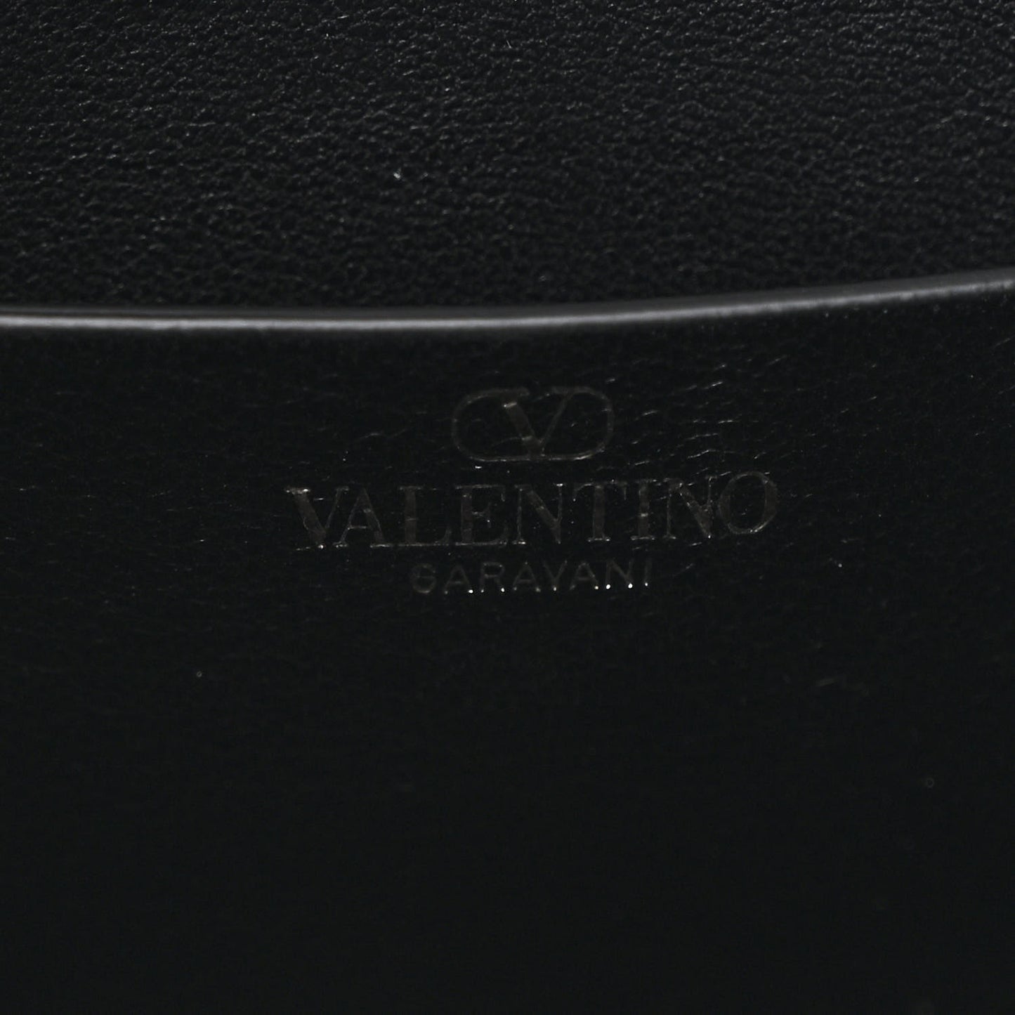 Grainy Calfskin Medium Vlogo Moon Hobo Bag Black