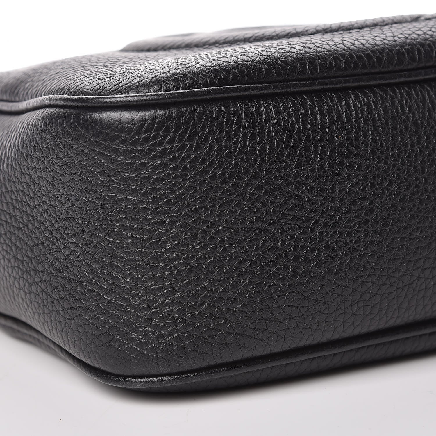 Gucci Pebbled Calfskin Small Soho Disco Bag Black 8 of 9