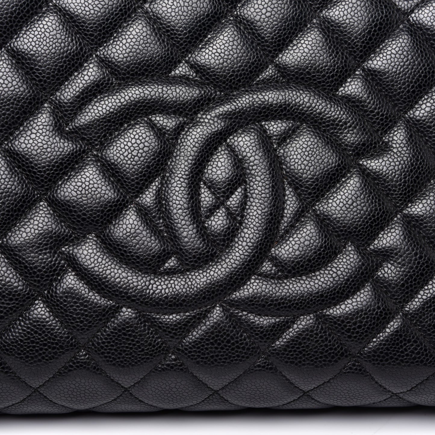 Caviar Quilted XL Grand Shopping Tote GST Black