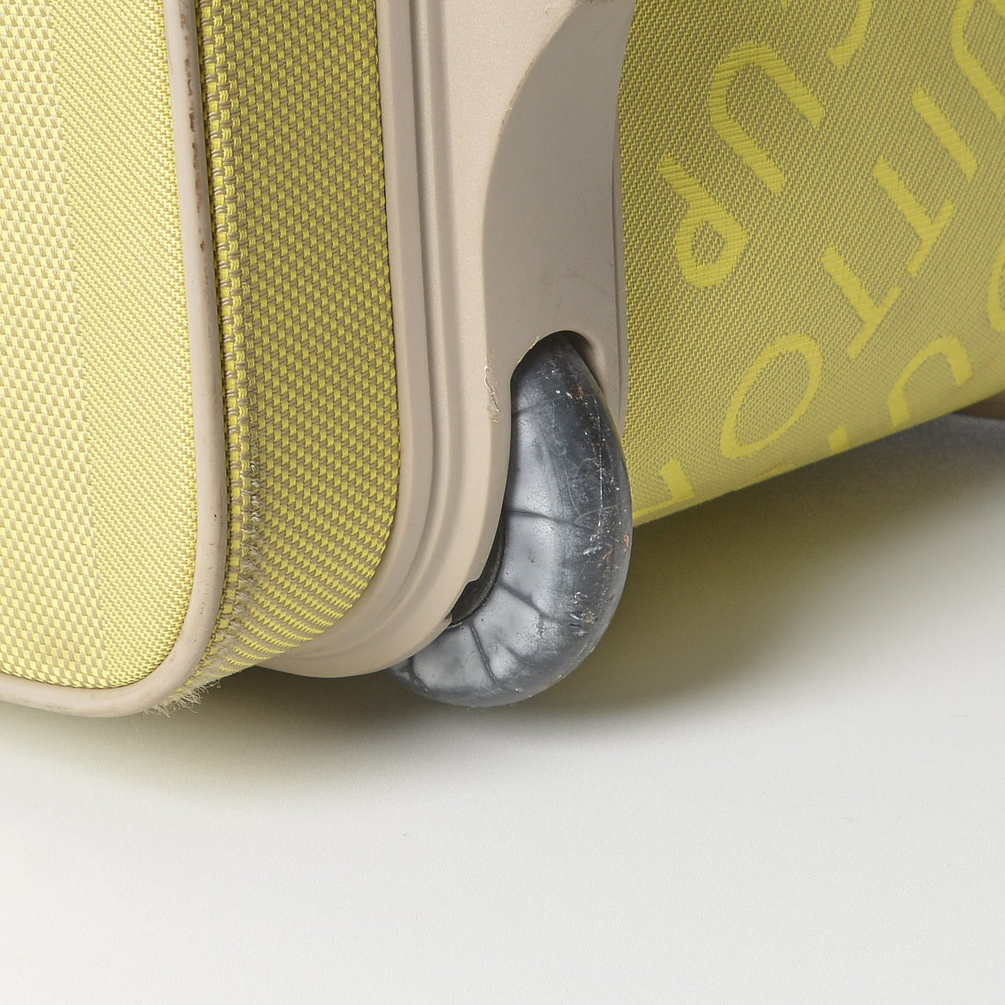 Damier Geant Americas Cup Luggage Yellow