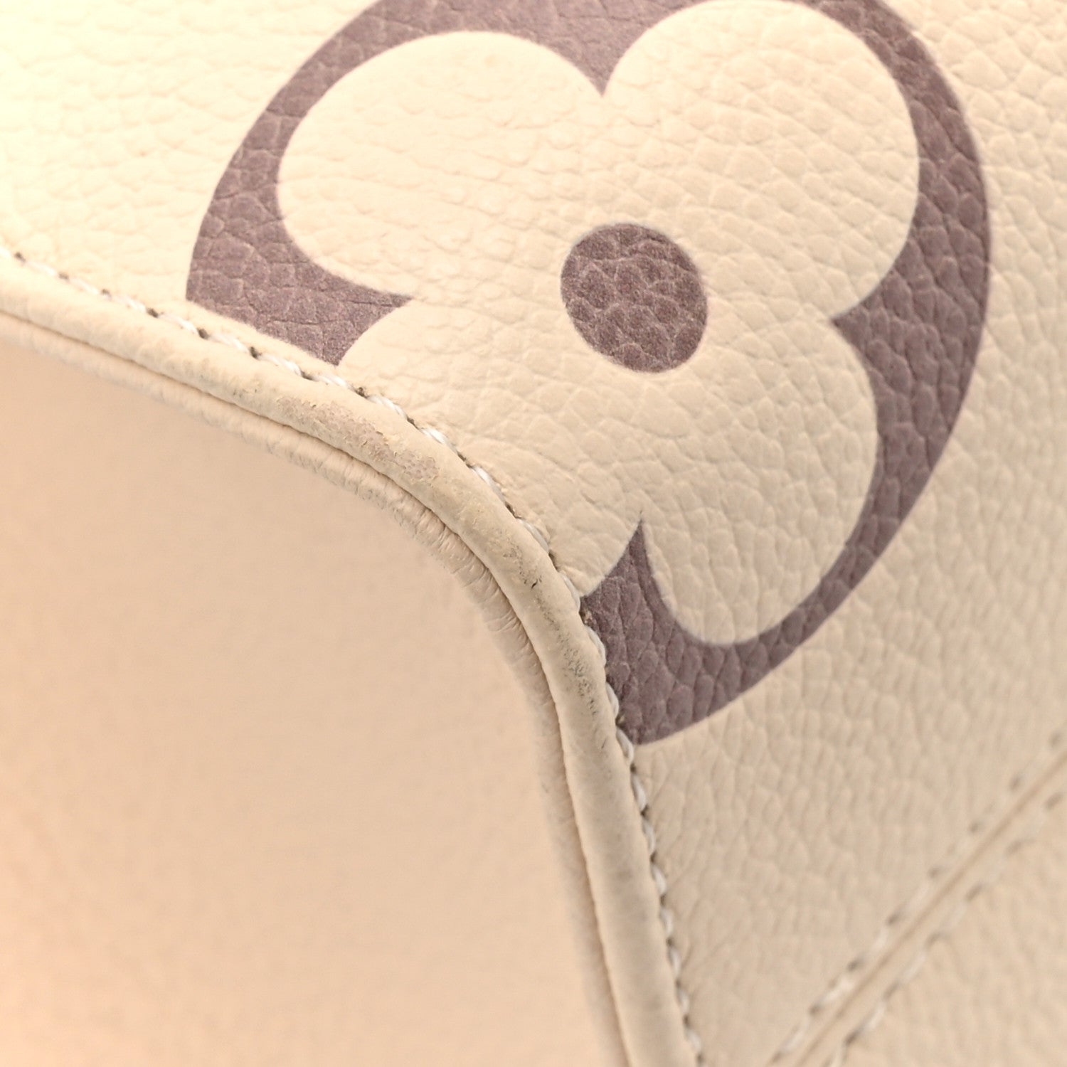 Louis Vuitton Empreinte Monogram Giant Onthego PM Creme Bois De Rose 8 of 13