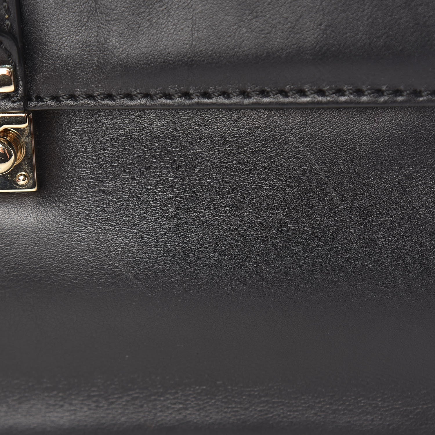 Valentino Garavani Vitello Extra Large Glam Lock Rockstud Flap Black 16 of 24